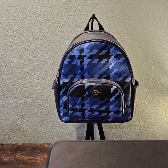 AUTHENTIC.BRAND NEW WITH TAGS COACH PURSE BACK PACK. Graphic Plaid!!! Rare - Picture 8 of 11